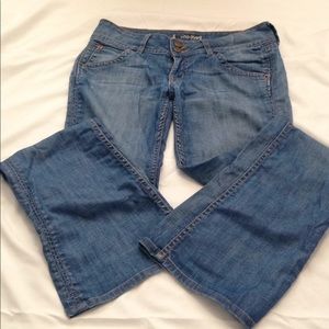 Hudson light wash boot cut jeans 26